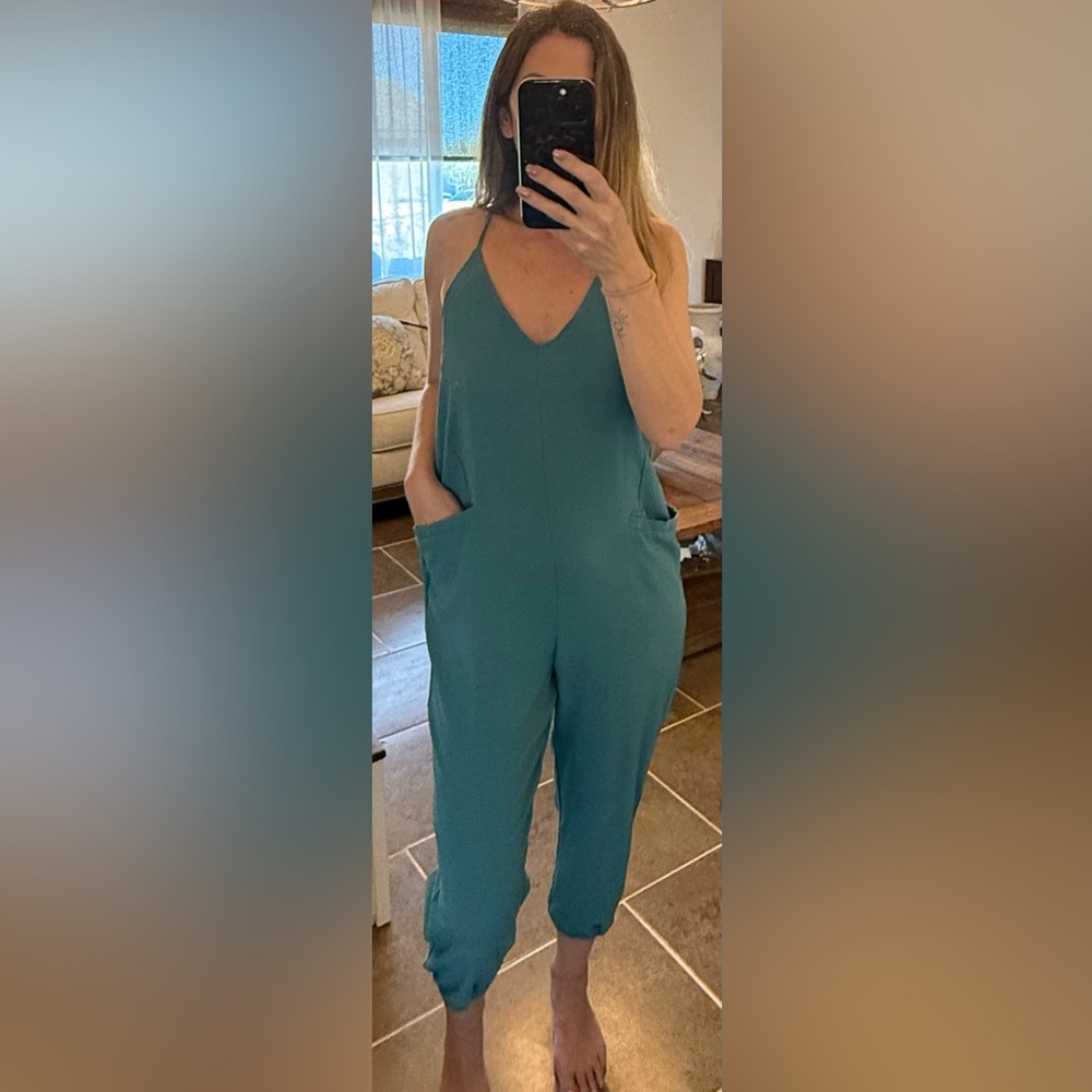 Teal / Green Adjustable Strap Jumpsuit | One Size | Cropped | Pockets |